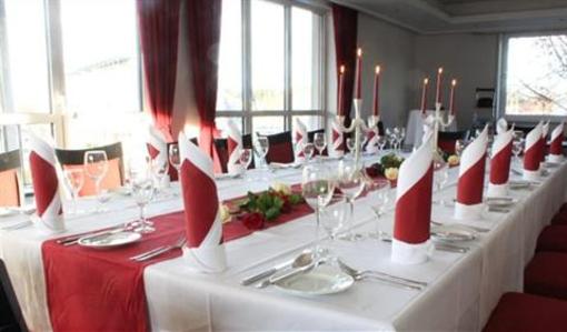 фото отеля Hotel Mozart Traunreut