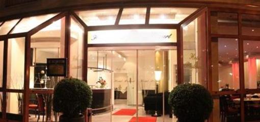 фото отеля Hotel Mozart Traunreut