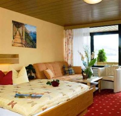 фото отеля Gasthof Metzgerei Stöberl Lam