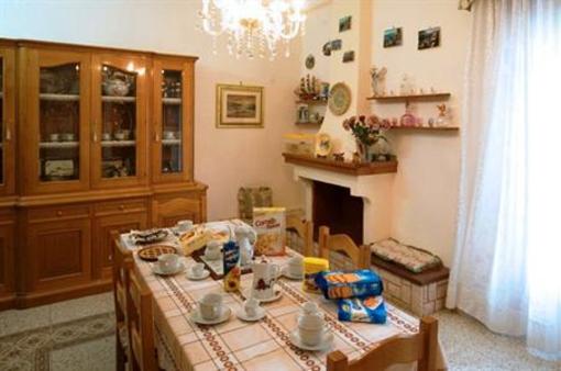 фото отеля B&B La Perla Castro Marina