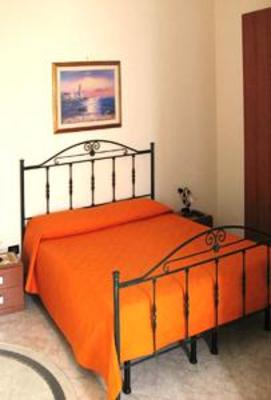 фото отеля B&B La Perla Castro Marina