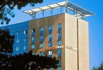 фото отеля InterCity Hotel Freiburg