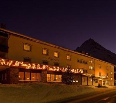фото отеля Hotel Alpenrose Galtur
