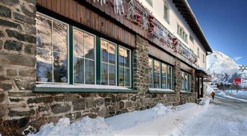 фото отеля Hotel Alpenrose Galtur