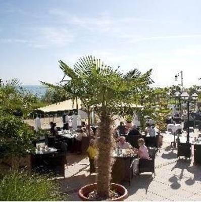 фото отеля Seetel Romantik Strandhotel Atlantic & Villa Meeresstrand