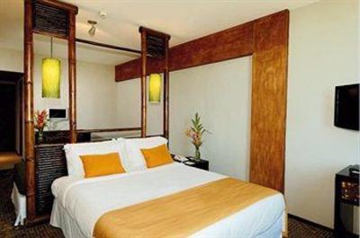 фото отеля Ritz Lagoa da Anta Urban Resort