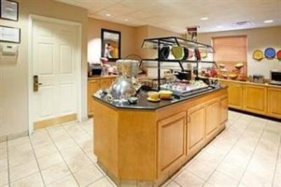 фото отеля Staybridge Suites San Antonio Airport