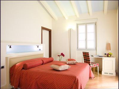 фото отеля Hotel Centrale Tirano
