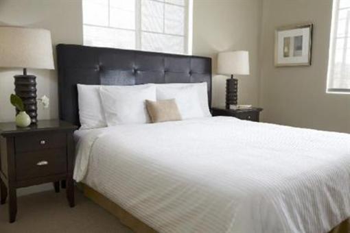 фото отеля Oakwood at Gateway Villas Pasadena (California)