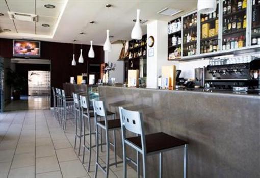 фото отеля Hotel Manzanil Loja