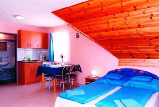 фото отеля Blue Mediterran Apartment House