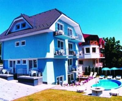 фото отеля Blue Mediterran Apartment House