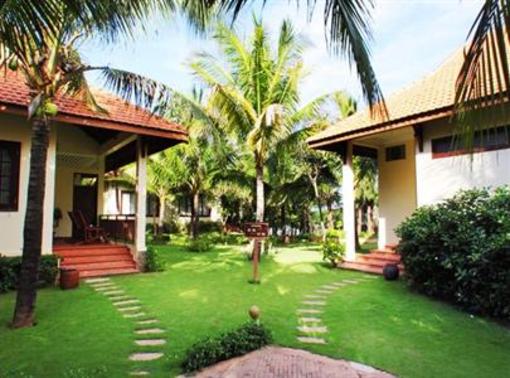 фото отеля Golden Coast Resort and Spa
