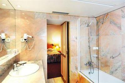 фото отеля Aparthotel Bonanova