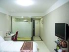 фото отеля Jinyang Business Hotel Dashiqiao Heping Main Street