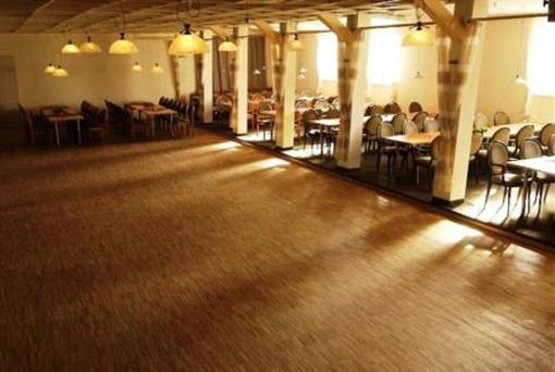 фото отеля Gesellschaftshaus Müggenkrug Hotel Oldenburg