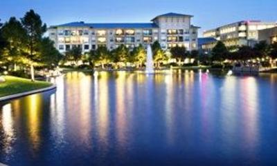фото отеля BridgeStreet at Legacy Village