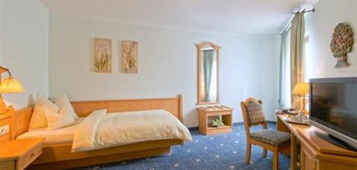 фото отеля Landhotel Lohmann
