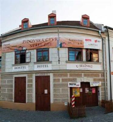 фото отеля Travellers Hostel Trebic