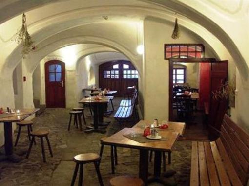 фото отеля Travellers Hostel Trebic
