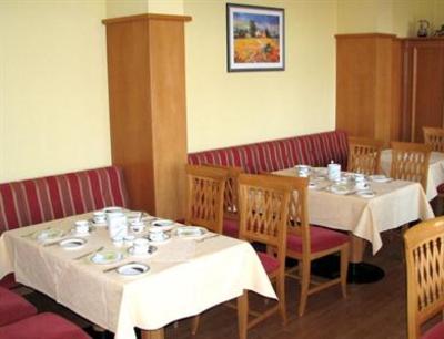 фото отеля Hotel Am Platz Hohenmölsen