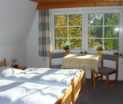 фото отеля Landgasthof Herrendeich