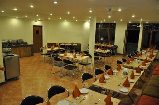 фото отеля Tulip Inn Mussoorie Barlowganj