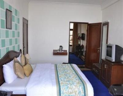фото отеля Tulip Inn Mussoorie Barlowganj