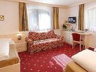 фото отеля Gasthof Zum Weissen Rossl