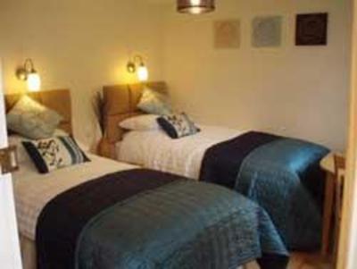 фото отеля The Willows Guest House Takeley