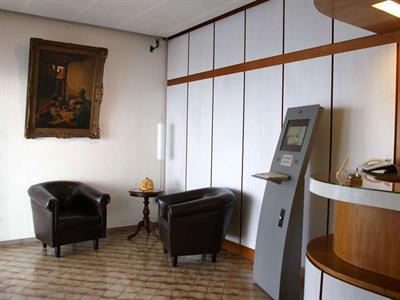 фото отеля Hotel Hessischer Hof Melsungen