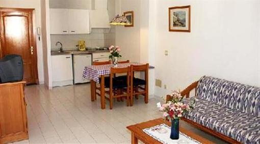 фото отеля Apartamentos Es Trenc