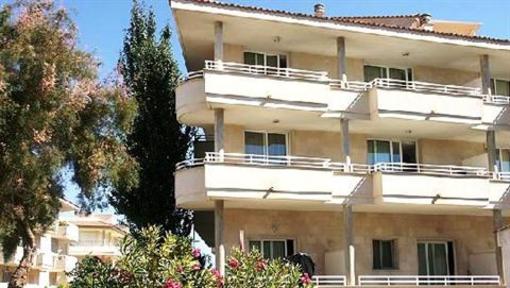 фото отеля Apartamentos Es Trenc