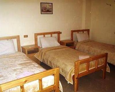 фото отеля Hotel Kareem