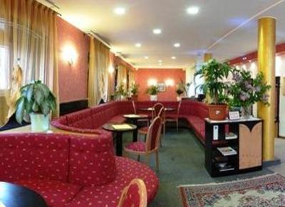 фото отеля Hotel Concordia Levico Terme