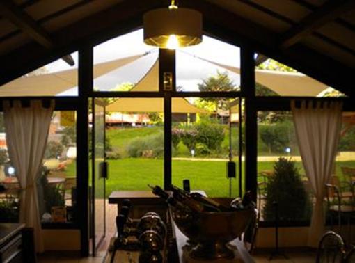 фото отеля Hotel Le Relais du Pont