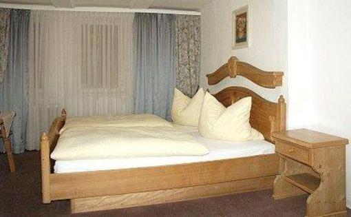 фото отеля Hotel Deutsches Haus Eschwege