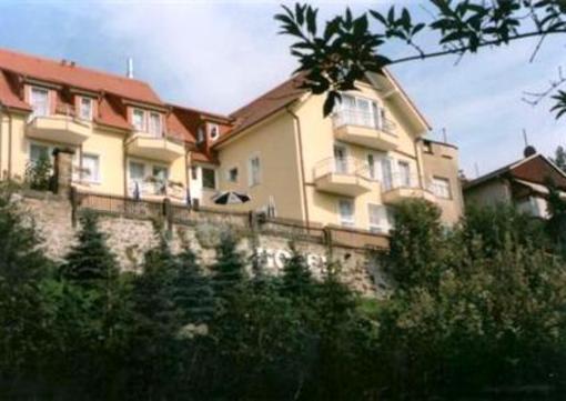 фото отеля Hotel am Schloss