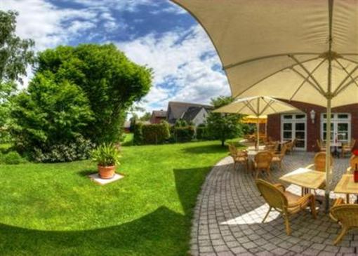фото отеля Hotel Landrestaurant Schnittker Delbrück