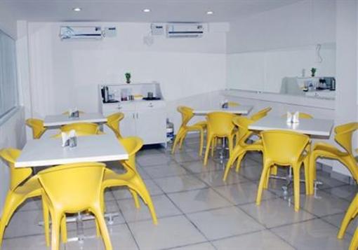 фото отеля Maple Inn Budget Hotel