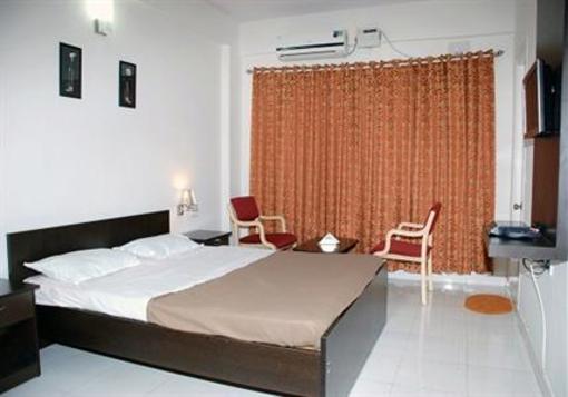 фото отеля Maple Inn Budget Hotel