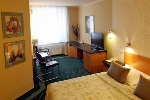 фото отеля Hotel Vacek Pod Vezi