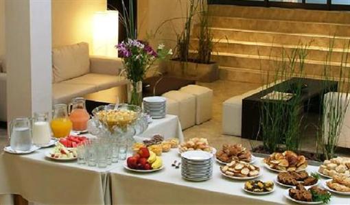 фото отеля Hotel Alpre