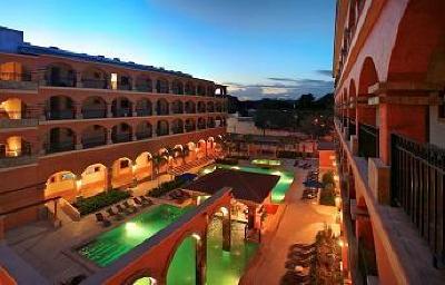 фото отеля Marina Park Plaza Huatulco