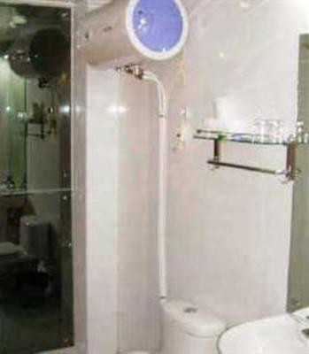 фото отеля Home Inn Qingdao Chengyang Zhengyang Road