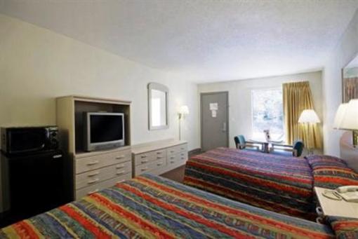 фото отеля Americas Best Value Inn DeFuniak Springs