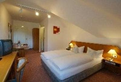 фото отеля Hotel Tannenhof Baden-Baden