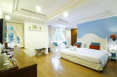 фото отеля Salil Hotel Sukhumvit Soi 8