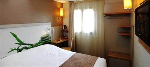фото отеля Kyriad Montpellier Sud