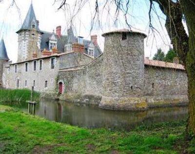 фото отеля Chateau De La Colaissiere Saint-Sauveur-de-Landemont